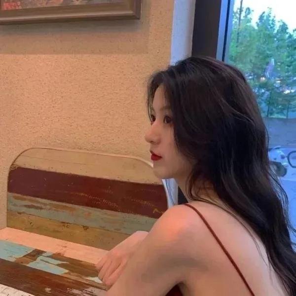 秋月 海报